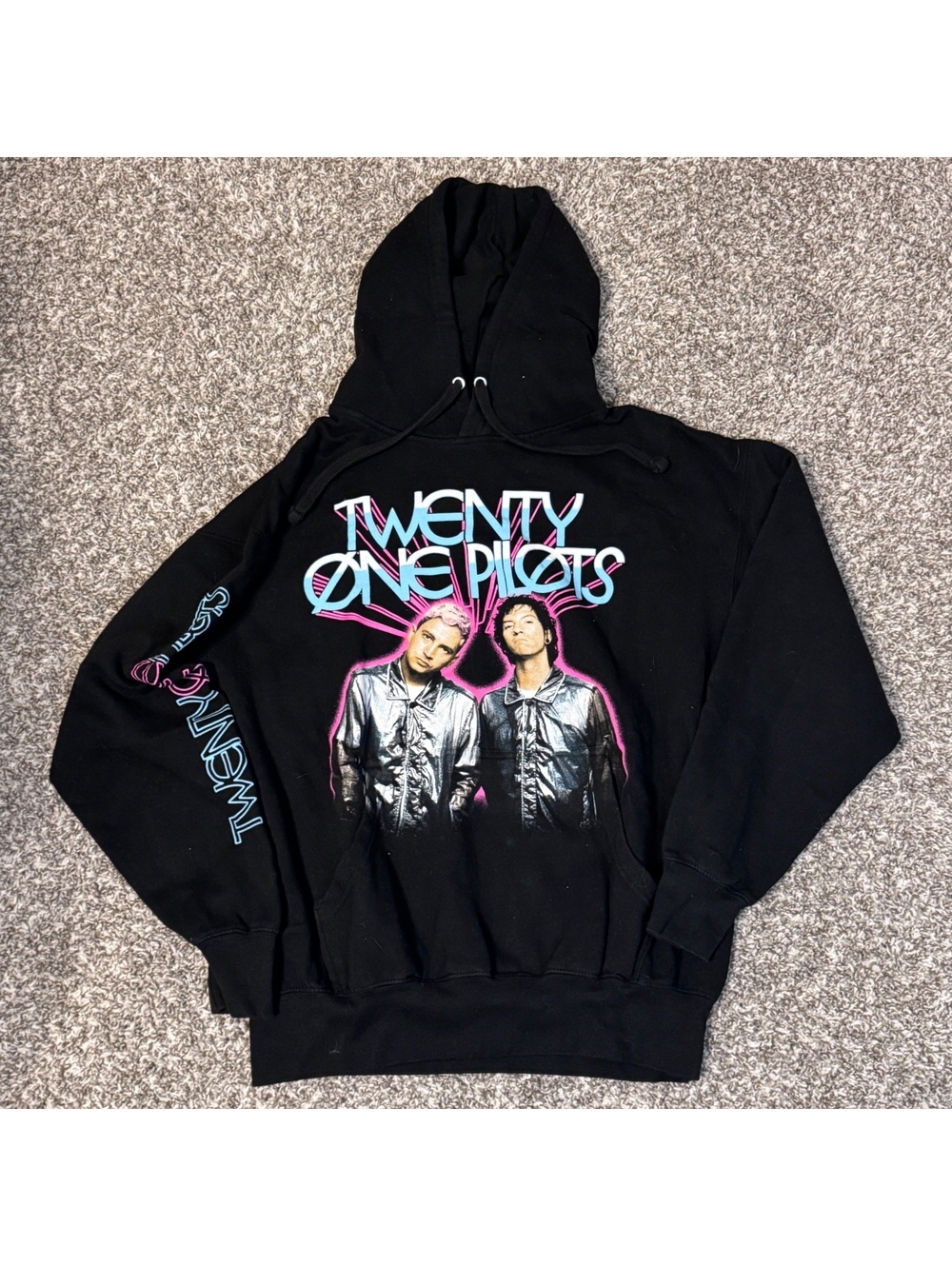 Twenty One Pilots Hoodie Black Graphic Pullover Large Band Sweatshirt Y2K